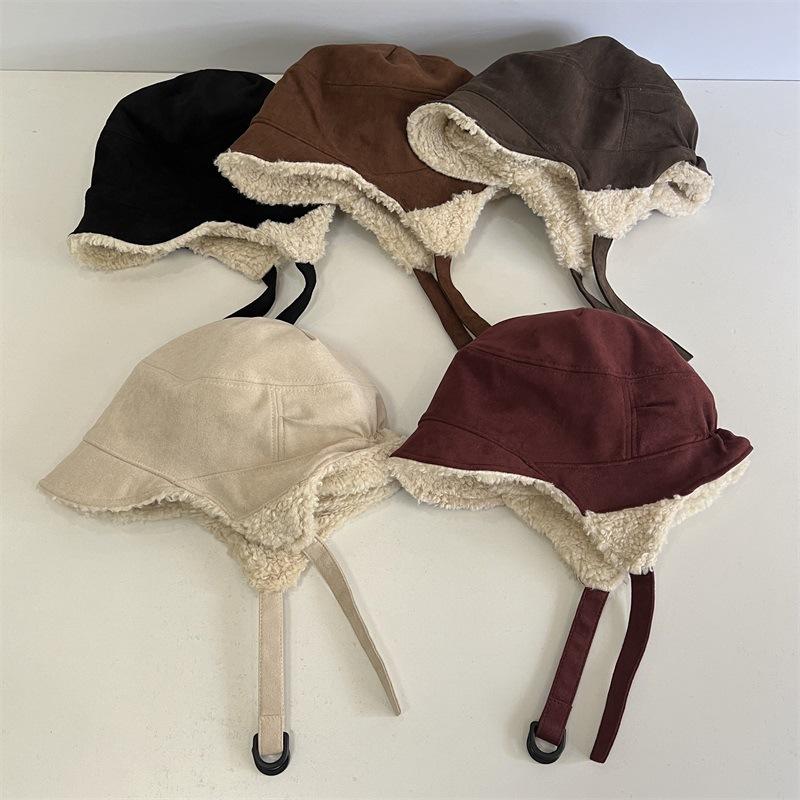 Autumn and winter deerskin fleece fleece Lei Feng hat women s thickened warm outdoor cycling ear protection Northeast skiing student flying hat M(56-58cm) червоний
Autumn and winter deerskin fleece fleece Lei Feng hat women s thickened warm outdoor cycling ear protection Northeast skiing student flying hat M(56-58cm) червоний