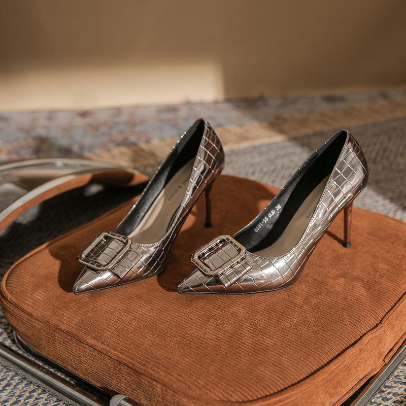 - Professional OL work shoes women s commuter fashion design sense metal buckle pointed plaid stiletto high heels 34
- Professional OL work shoes women s commuter fashion design sense metal buckle pointed plaid stiletto high heels 34
