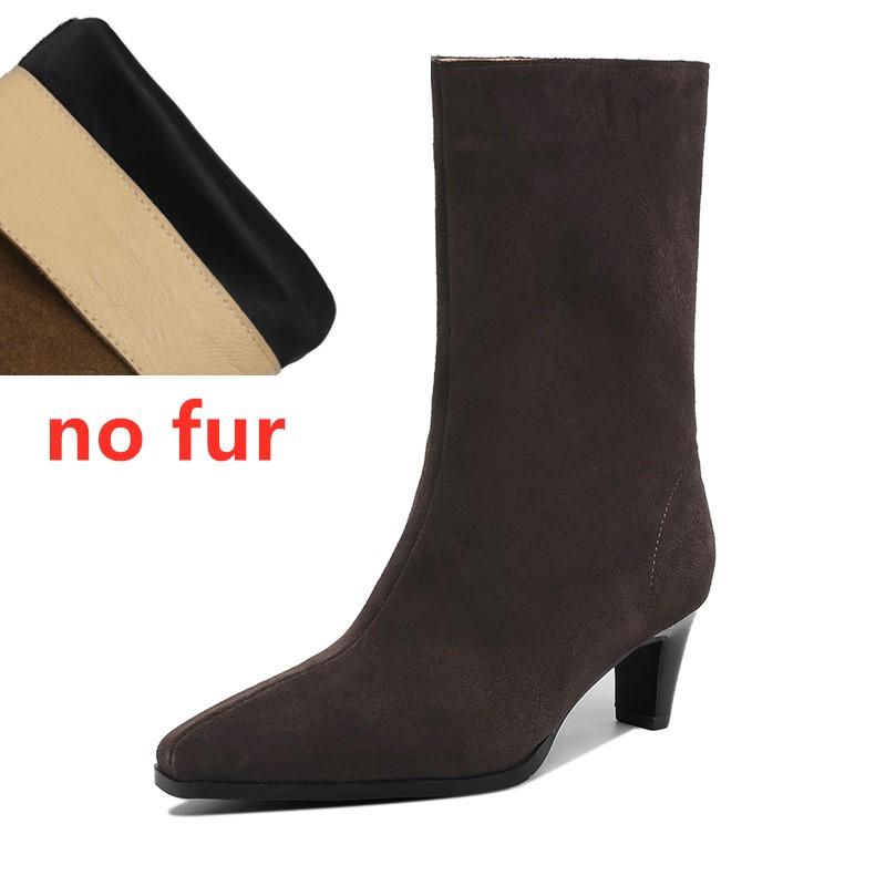 Fashion Women s High-Heel Boots Vintage Genuine Leather Women Ankle Boots and Booties Plus-Sized Pointed-Toe Motorcycle Boots female 43
Fashion Women s High-Heel Boots Vintage Genuine Leather Women Ankle Boots and Booties Plus-Sized Pointed-Toe Motorcycle Boots female 43