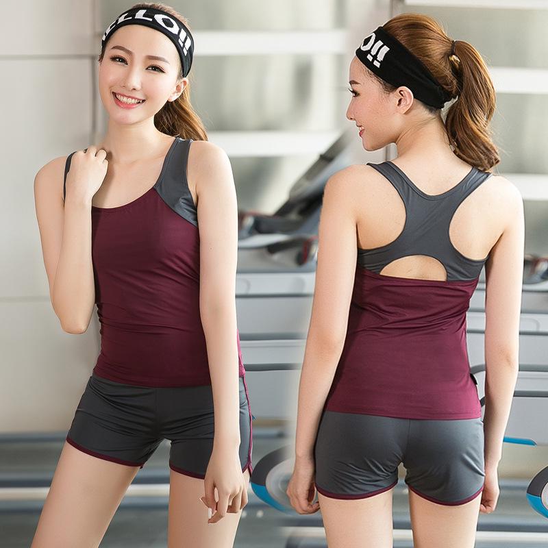 Women s Summer Quick-Dry Yoga Set: Racerback Tank, Shorts, Outdoor Running Capri Pants. M
Women s Summer Quick-Dry Yoga Set: Racerback Tank, Shorts, Outdoor Running Capri Pants. M