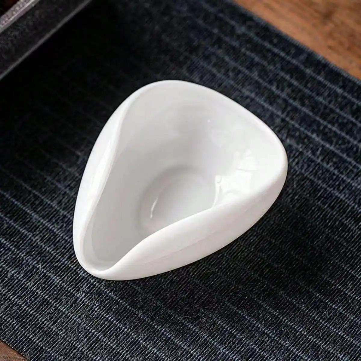 Leeseph Coffee Beans Dosing Cup, Pure White Ceramic Tea&Coffee Beans Vessel, Ceramic Dosing Vessel fit Coffee or Tea, Best Gift
Leeseph Coffee Beans Dosing Cup, Pure White Ceramic Tea&Coffee Beans Vessel, Ceramic Dosing Vessel fit Coffee or Tea, Best Gift