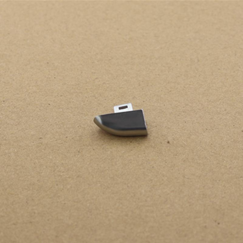 1pcs For Cadillac CT6 XT5 XT6 Rear Air Conditioning Panel Button Temperature Control Switch 1
1pcs For Cadillac CT6 XT5 XT6 Rear Air Conditioning Panel Button Temperature Control Switch 1