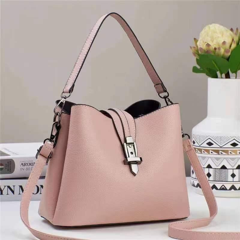 Contemporary And Eye-catching Women s Shoulder Bag Versatile For Daily Outfits рожевий
Contemporary And Eye-catching Women s Shoulder Bag Versatile For Daily Outfits рожевий