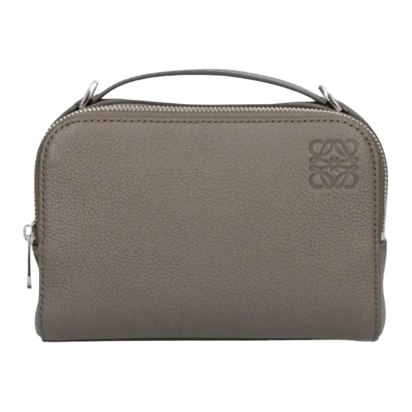 Loewe Anagram Embossed Silver Hardware Camera Bag Men Handbags Green C660R41X01-4160 Box(Basic Set+Box)
Loewe Anagram Embossed Silver Hardware Camera Bag Men Handbags Green C660R41X01-4160 Box(Basic Set+Box)