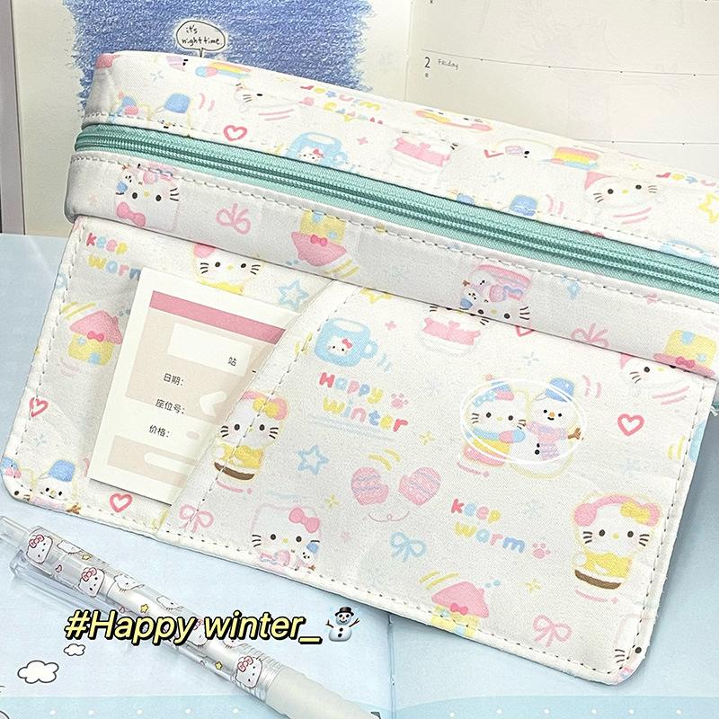 Мультяшный пенал Китти для карандашей, студенческий многофункциональный пенал, милая коробка для хранения канцелярских принадлежностей, пенал большой вместимости
Мультяшный пенал Китти для карандашей, студенческий многофункциональный пенал, милая коробка для хранения канцелярских принадлежностей, пенал большой вместимости