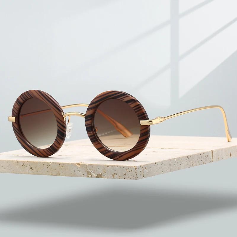 GM LUMIAS Vintage Round Sunglasses Men Fashion Gradient Multi-color Shades Women Trendy Luxury Brand Design Casual Sun Glasses as picture shows
GM LUMIAS Vintage Round Sunglasses Men Fashion Gradient Multi-color Shades Women Trendy Luxury Brand Design Casual Sun Glasses as picture shows