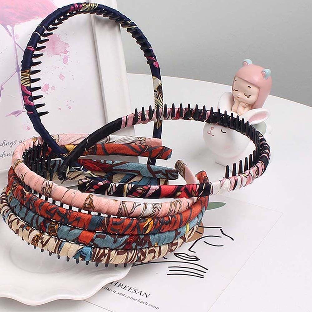 Wash Face Non-slip Floral For Girls Women Hair Hoop Korean Style Hairbands Plastic Toothed Headband
Wash Face Non-slip Floral For Girls Women Hair Hoop Korean Style Hairbands Plastic Toothed Headband