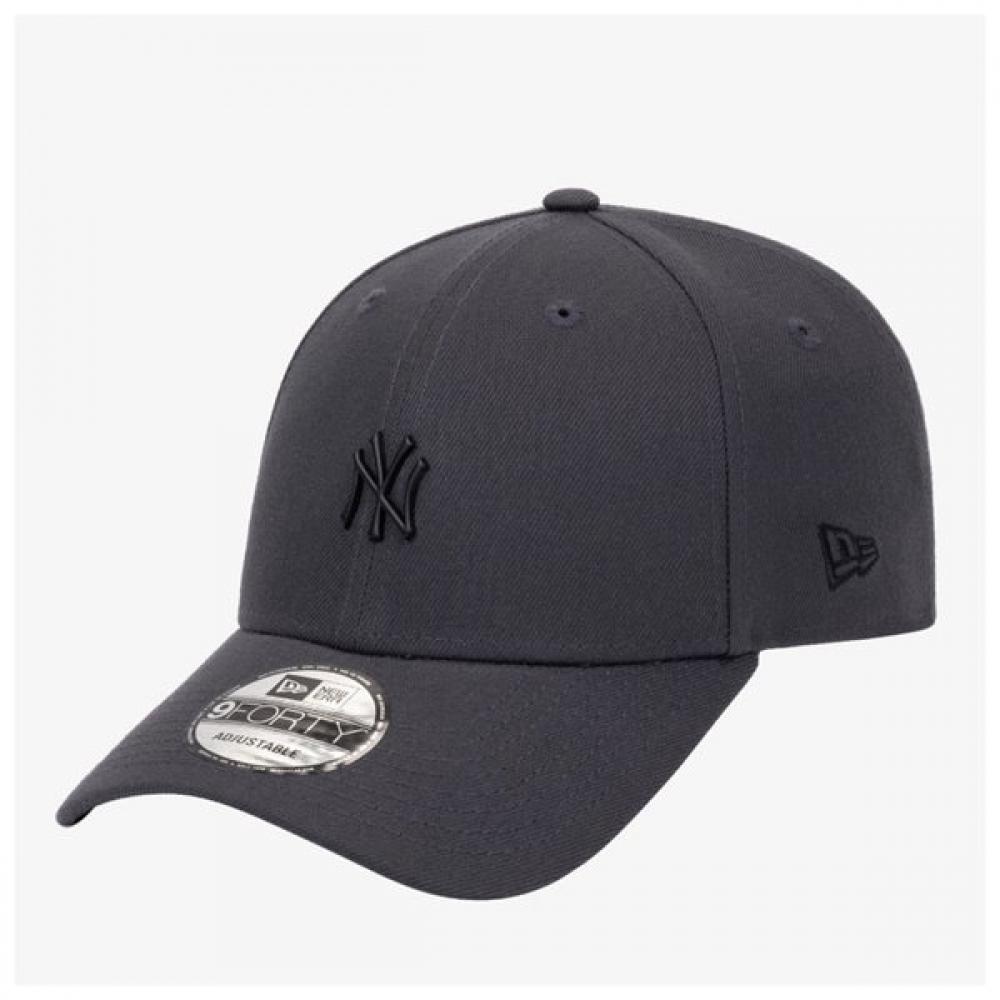 New Era Mlb New York Yankees Black Mini Metal Ball Cap Dark Graphite 14205815 14205815/OSFM
New Era Mlb New York Yankees Black Mini Metal Ball Cap Dark Graphite 14205815 14205815/OSFM