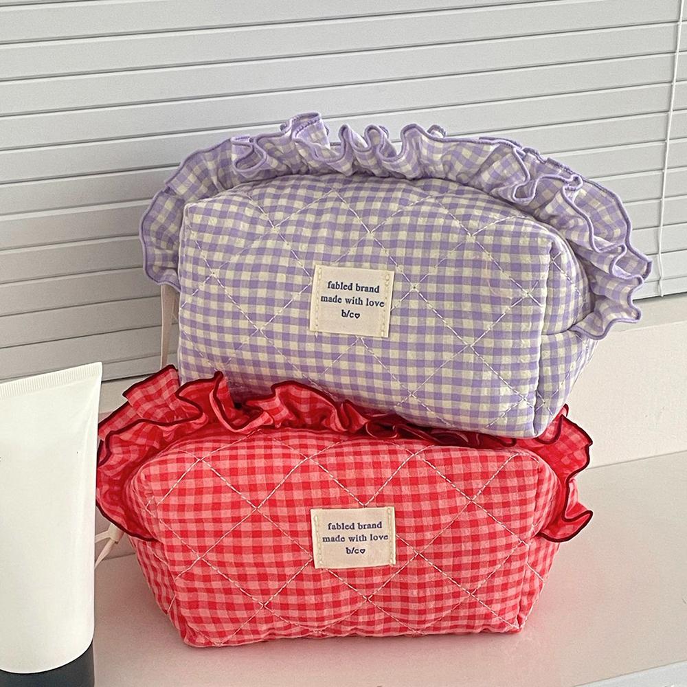 Plaid Pattern Cosmetic Cases with Zipper Toiletry Organizer Small Fresh Ruffle Makeup Bag Outdoor червоний
Plaid Pattern Cosmetic Cases with Zipper Toiletry Organizer Small Fresh Ruffle Makeup Bag Outdoor червоний