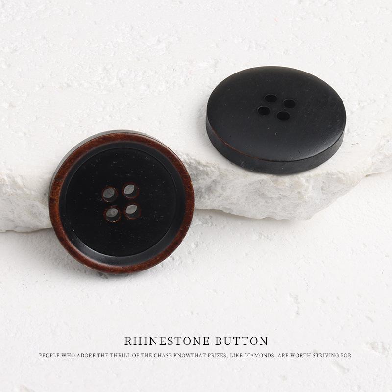 5pcs Dyed Fire Natural Beef Bone Buttons Haute Couture Suit Chinese Jacket Buttons Sweater Coat Four-Eye Buttons 17Mm black burnt edge
5pcs Dyed Fire Natural Beef Bone Buttons Haute Couture Suit Chinese Jacket Buttons Sweater Coat Four-Eye Buttons 17Mm black burnt edge