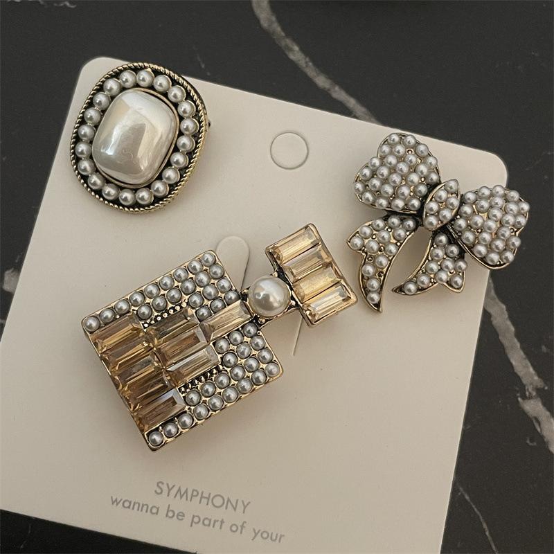 Elegant Women Girls Classic Exquistie Bow Cross Pearl Crytal Brooches Badges Set Fashion Lady Vintage High Quality Jewelry Pins
Elegant Women Girls Classic Exquistie Bow Cross Pearl Crytal Brooches Badges Set Fashion Lady Vintage High Quality Jewelry Pins