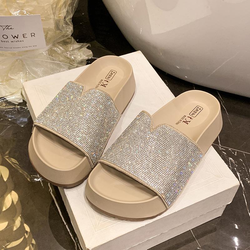 Summer new muffin thick-soled one-word cool slippers handmade beaded chain slippers women wear height-increasing shoes slippers 40 рожевий
Summer new muffin thick-soled one-word cool slippers handmade beaded chain slippers women wear height-increasing shoes slippers 40 рожевий