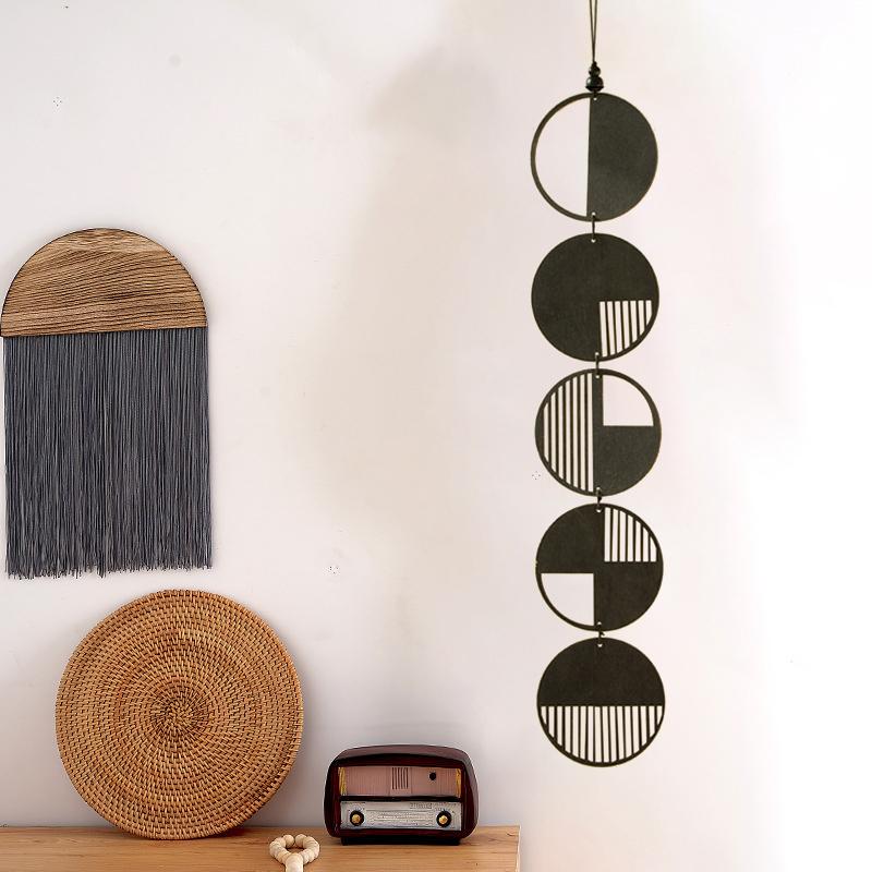 Home Decor Wall Decoration Black Wood Chips Circular Pendant Round Hollow Hanging Ornament Simple
Home Decor Wall Decoration Black Wood Chips Circular Pendant Round Hollow Hanging Ornament Simple