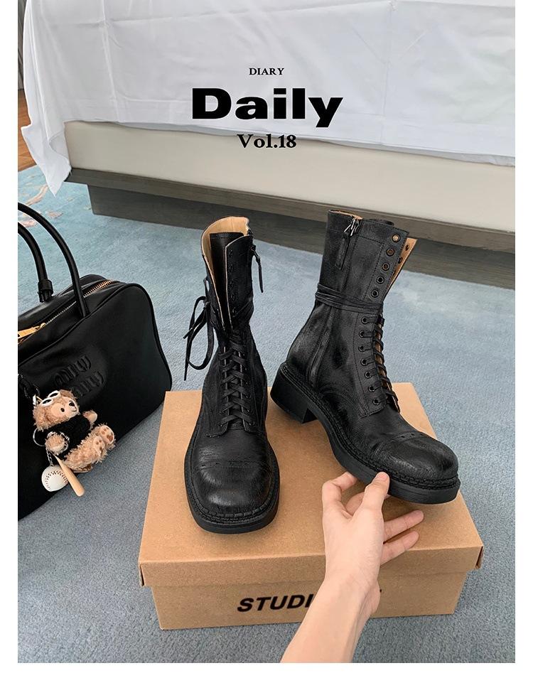 Studiolee Poland pictorial~ autumn and winter round head buckle with thick heel but knee-length knight boots 40
Studiolee Poland pictorial~ autumn and winter round head buckle with thick heel but knee-length knight boots 40