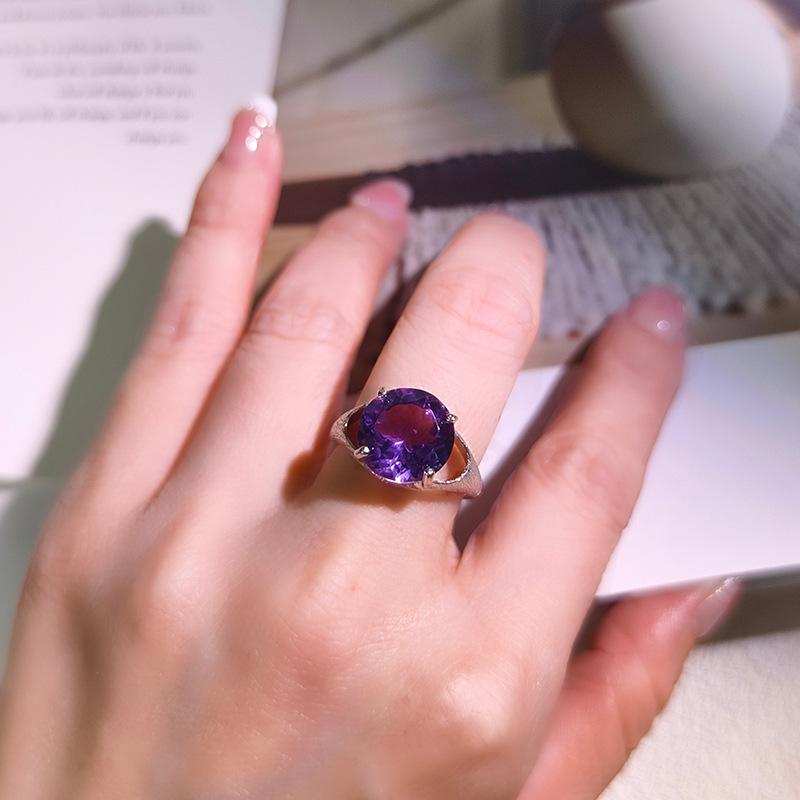 Brushed Craft S925 Sterling Silver Ring High Sense Natural Crystal Women Fine Jewelry Adjustable opening
Brushed Craft S925 Sterling Silver Ring High Sense Natural Crystal Women Fine Jewelry Adjustable opening