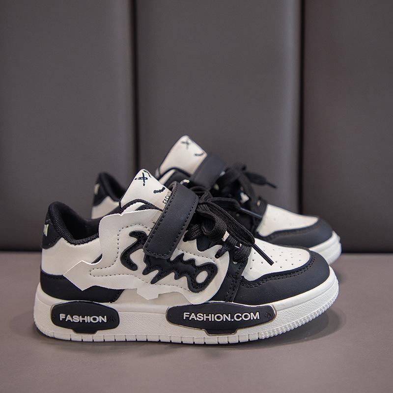 Boys sports shoes, new spring and autumn children s shoes, children s sneakers with soft soles, non-slip, girls casual versatile trendy shoes 26Inner Length17cm чёрный
Boys sports shoes, new spring and autumn children s shoes, children s sneakers with soft soles, non-slip, girls casual versatile trendy shoes 26Inner Length17cm чёрный