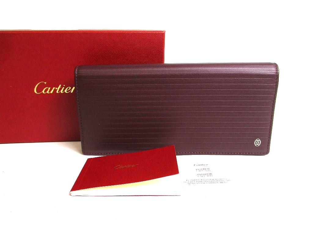 Автентична шкіряна сумка Cartier Pasha Bordeaux із подвійним складенням і довгим гаманцем №a524 відремонтована
Автентична шкіряна сумка Cartier Pasha Bordeaux із подвійним складенням і довгим гаманцем №a524 відремонтована