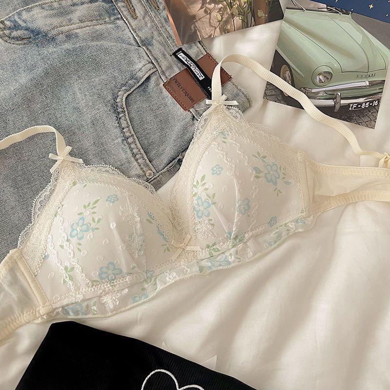 Sweat Lace Floral Bras For Girls Push Up Bras Triangle Cup Underwear 34/75AB
Sweat Lace Floral Bras For Girls Push Up Bras Triangle Cup Underwear 34/75AB