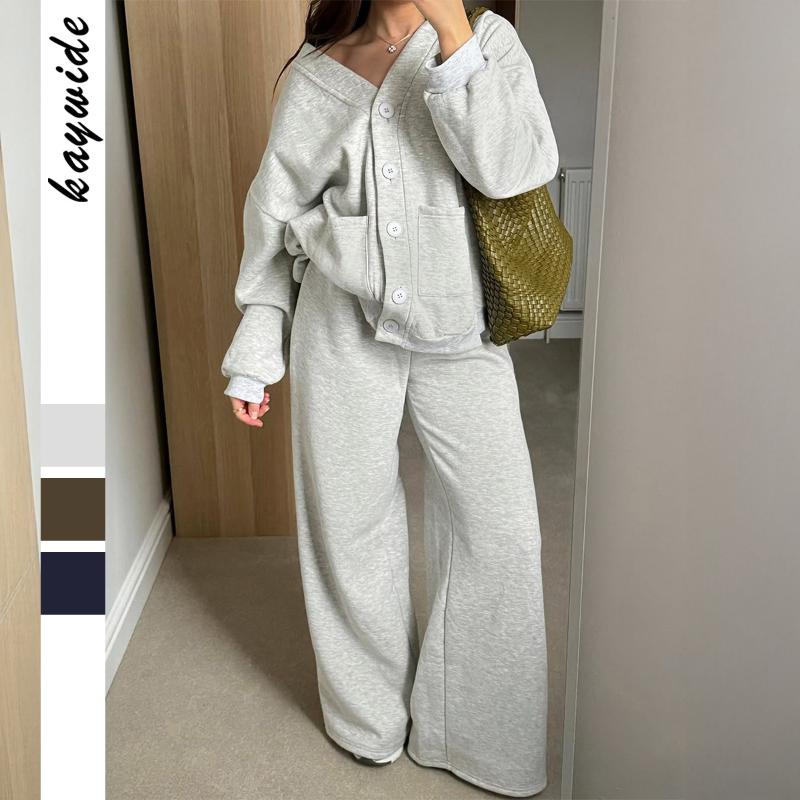 Women s Oversized Loungewear Set Button-Up Cardigan Wide-Leg Pants Two-Piece Outfit S сірий колір
Women s Oversized Loungewear Set Button-Up Cardigan Wide-Leg Pants Two-Piece Outfit S сірий колір