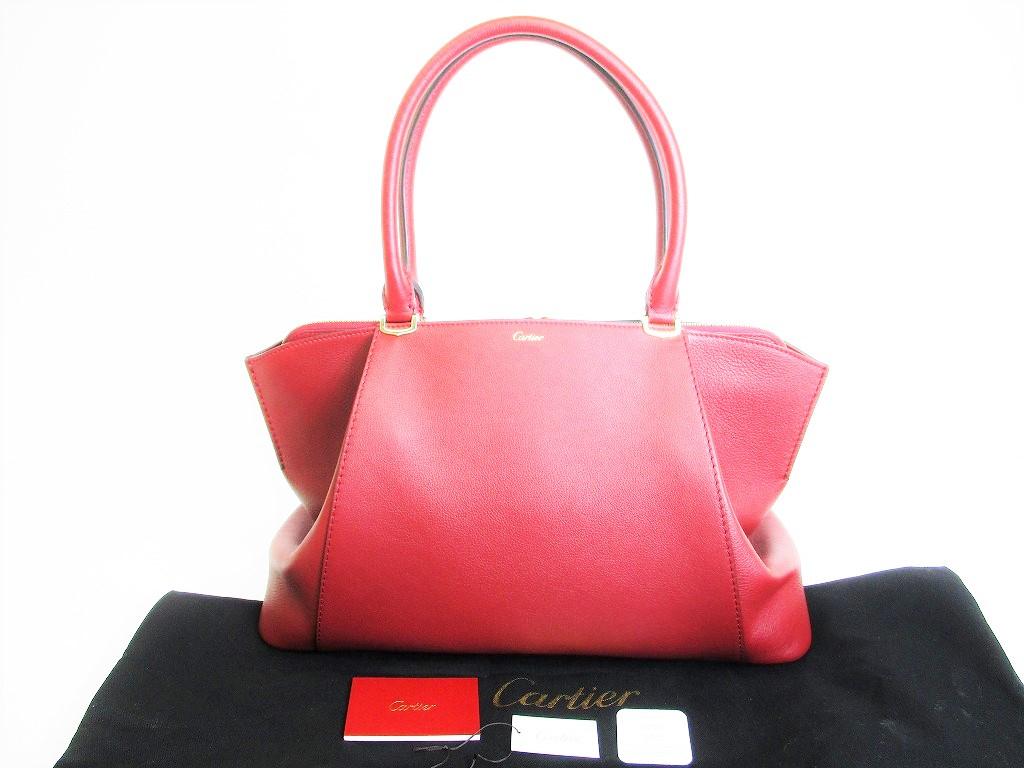 Автентична шкіряна ручна сумка Cartier Red Spinel Taurillon C de Cartier MM #8418 Refurbished
Автентична шкіряна ручна сумка Cartier Red Spinel Taurillon C de Cartier MM #8418 Refurbished
