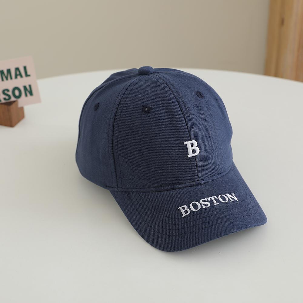 Cotton embroidered letter BUSTON soft-top baseball cap with adjustable beak-shaped brim - children s baseball cap One Size
Cotton embroidered letter BUSTON soft-top baseball cap with adjustable beak-shaped brim - children s baseball cap One Size