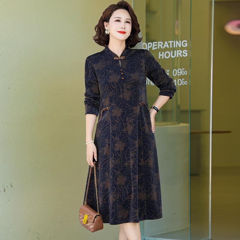 2025 Modern Cheongsam Dress for Mother-in-law: Spring/Summer Style for Middle-aged & Elderly Women 5XL
2025 Modern Cheongsam Dress for Mother-in-law: Spring/Summer Style for Middle-aged & Elderly Women 5XL