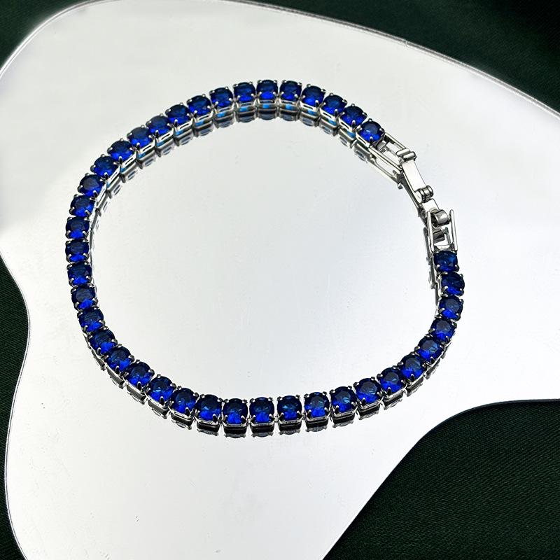 Циркониевый хип-хоп браслет: Унисекс Европейский и Американский стиль, Модная одинарная цепочка.
Циркониевый хип-хоп браслет: Унисекс Европейский и Американский стиль, Модная одинарная цепочка.