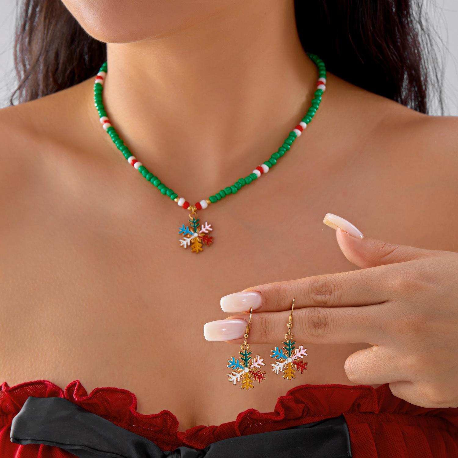 Christmas Tree Beaded Drop Earrings for Women Classic Snowflakes Snowman Santa Claus Heart Necklace Fashion Festival Zircon Set
Christmas Tree Beaded Drop Earrings for Women Classic Snowflakes Snowman Santa Claus Heart Necklace Fashion Festival Zircon Set