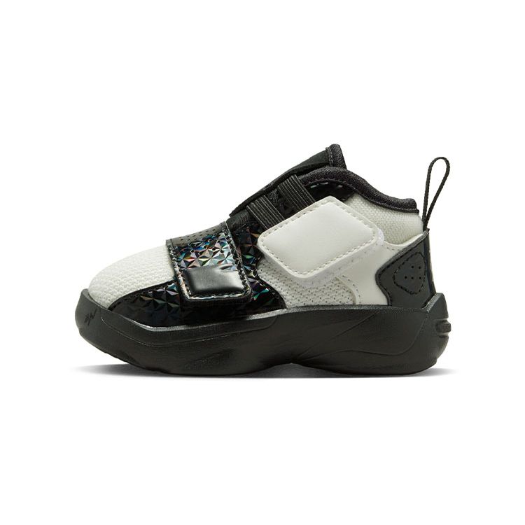 Jordan Zion 2 GC 25 Year In China Mid Top Walking Shoes Baby Shoes Black White DX5417-001 22
Jordan Zion 2 GC 25 Year In China Mid Top Walking Shoes Baby Shoes Black White DX5417-001 22