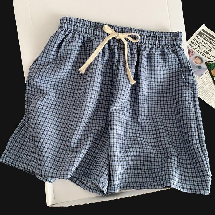 Human cotton vest with chest pad pajamas women s summer white letter cloud cotton plaid shorts trousers loungewear set XXL
Human cotton vest with chest pad pajamas women s summer white letter cloud cotton plaid shorts trousers loungewear set XXL