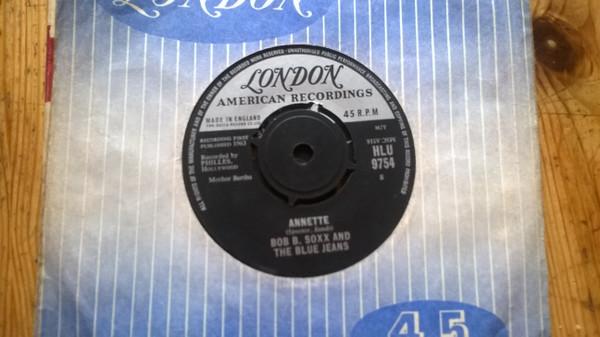 7inch Record BOB B. SOXX & THE BLUE JEANS - Not too Young to Get Married HLU9754 London Records 1963 UK Soul/Funk Used
7inch Record BOB B. SOXX & THE BLUE JEANS - Not too Young to Get Married HLU9754 London Records 1963 UK Soul/Funk Used