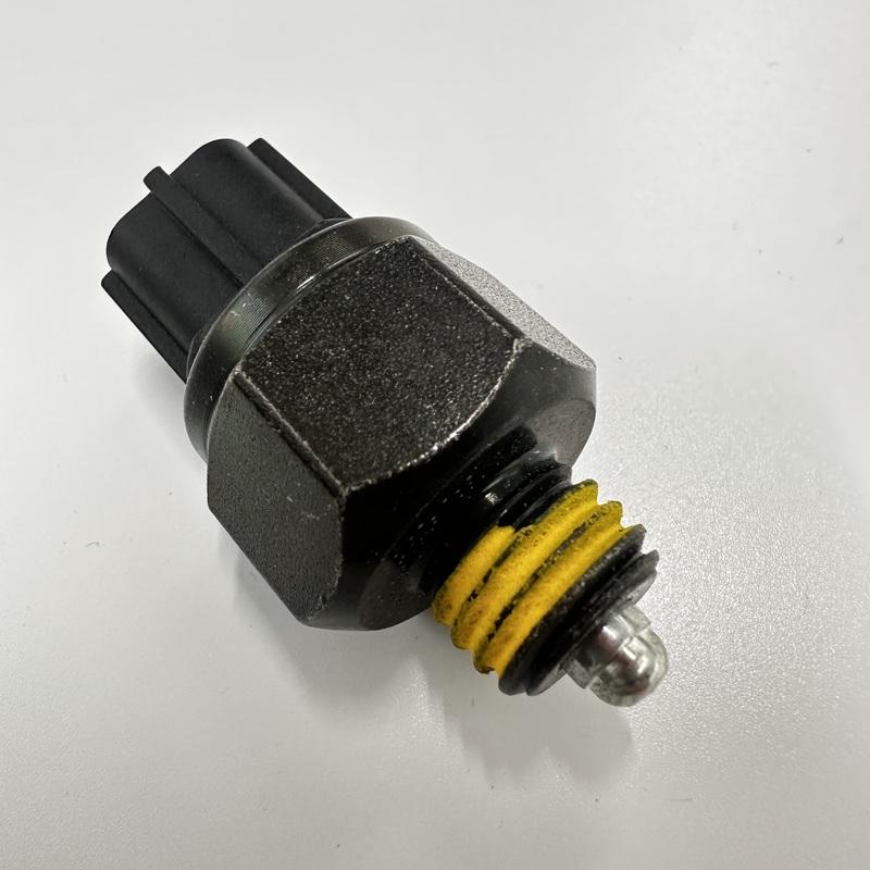 9386049600 for hyundai Elantra Accent I30 IX25 Sonata Tucson IX35 for kia Soul Optima soprtage Reversing Lamp Switch 93860-49600
9386049600 for hyundai Elantra Accent I30 IX25 Sonata Tucson IX35 for kia Soul Optima soprtage Reversing Lamp Switch 93860-49600