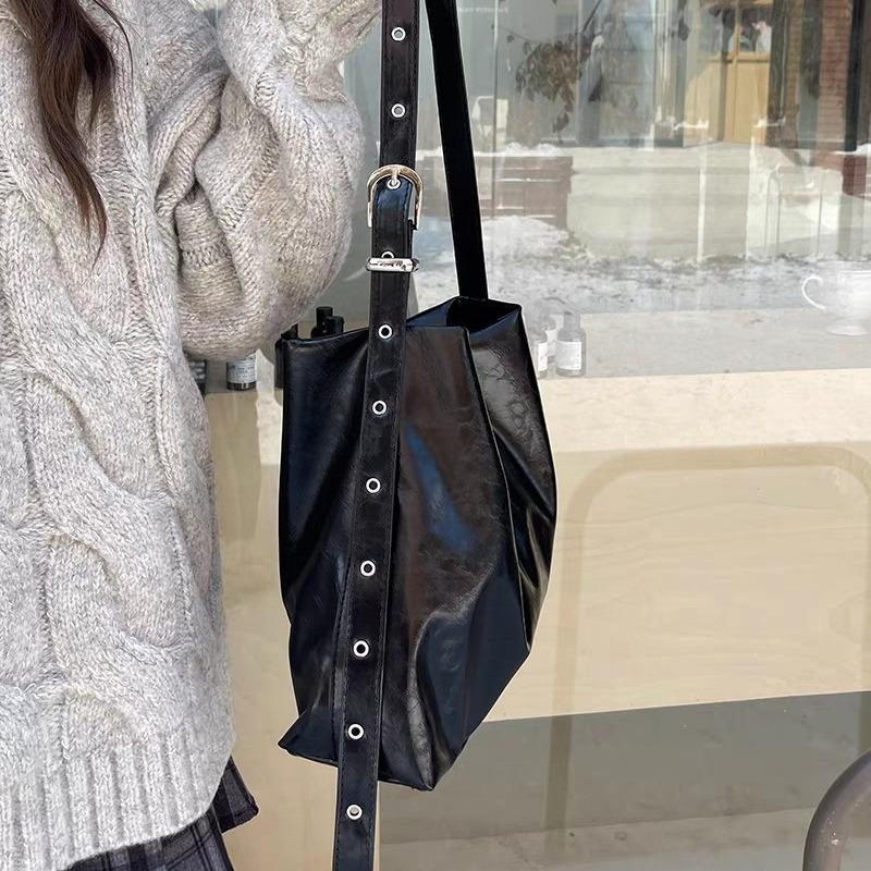 Yogodlns Large Women Handbag Luxury Designer Shoulder Bag for Female Big Bucket Bag Female Rivets PU Leather Lady Totes Black 37x10x28cm чёрный
Yogodlns Large Women Handbag Luxury Designer Shoulder Bag for Female Big Bucket Bag Female Rivets PU Leather Lady Totes Black 37x10x28cm чёрный
