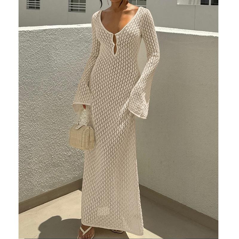 European And American Style Ladies Summer New Hollow Texture V-neck Round Buckle Long-sleeved Vacation Long Dress Beach Sunscreen Halter Long Skirt L абрикосовий
European And American Style Ladies Summer New Hollow Texture V-neck Round Buckle Long-sleeved Vacation Long Dress Beach Sunscreen Halter Long Skirt L абрикосовий