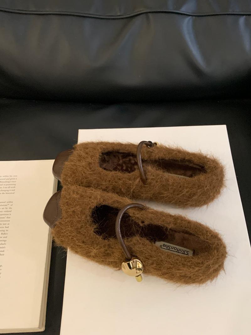 2025 осень и зима новая французская вечерняя бриз темперамент острый носок туфли-лодочки женские пушистые туфли женская верхняя одежда фея Мэри Джейн 39 коричневый
2025 осень и зима новая французская вечерняя бриз темперамент острый носок туфли-лодочки женские пушистые туфли женская верхняя одежда фея Мэри Джейн 39 коричневый