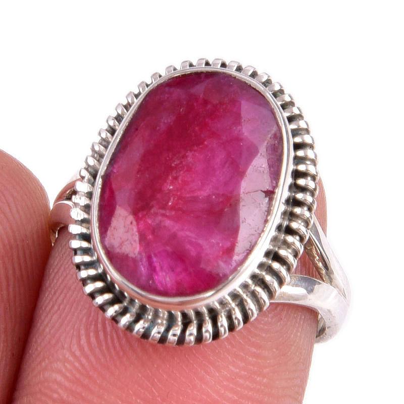 Red Ruby(Simulated) Gemstone Handmade 925 Sterling Silver Gift Ring S.6.5 i4L11
Red Ruby(Simulated) Gemstone Handmade 925 Sterling Silver Gift Ring S.6.5 i4L11