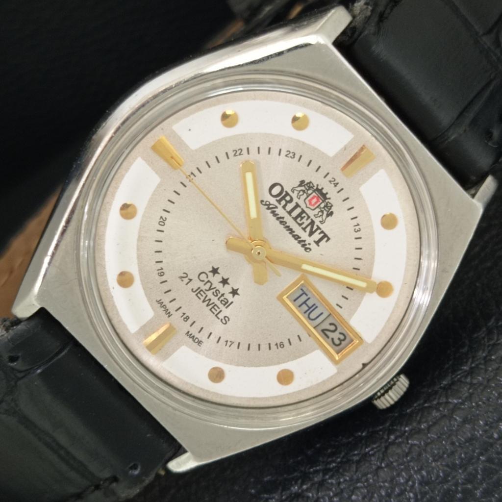 ORIENT CRYSTAL AUTOMATIC VINTAGE JAPAN MENS SILVER COLOR DIAL WATCH a707769-1
ORIENT CRYSTAL AUTOMATIC VINTAGE JAPAN MENS SILVER COLOR DIAL WATCH a707769-1