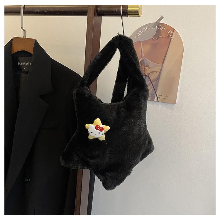 Large capacity bag women s autumn and winter leisure 2024 new messenger bag portable college student commuting star bag чорний
Large capacity bag women s autumn and winter leisure 2024 new messenger bag portable college student commuting star bag чорний