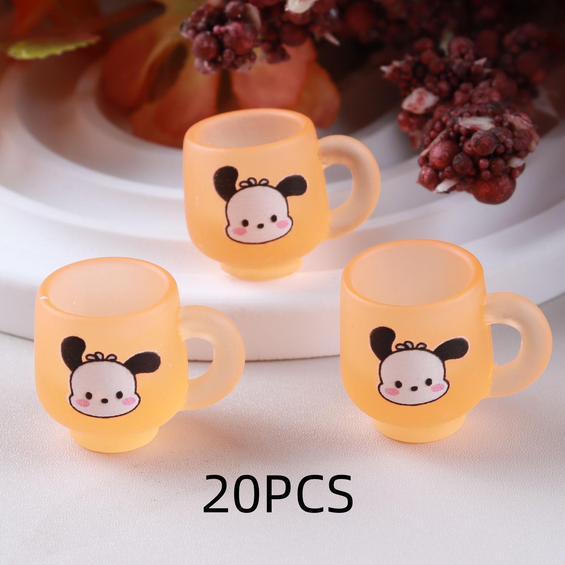 20PCS Night-glow cartoon cup DIY cream glue resin accessories key chain pendant realistic food toy
20PCS Night-glow cartoon cup DIY cream glue resin accessories key chain pendant realistic food toy
