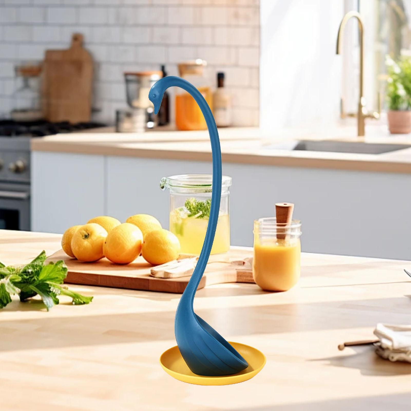 Soup Ladle Swan Shaped Large Capacity Long Handle Soup Spoon with Tray for Home Kitchen Swan Long Handle Soup Spoon
Soup Ladle Swan Shaped Large Capacity Long Handle Soup Spoon with Tray for Home Kitchen Swan Long Handle Soup Spoon