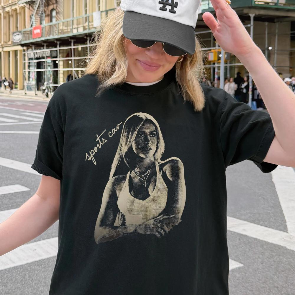 Pop Star Signature Portrait Shirt Vintage Style Graphic Tee Pop Tour Outfit Top Singer Inspired Apparel Oversized Concert Shirt 4XL
Pop Star Signature Portrait Shirt Vintage Style Graphic Tee Pop Tour Outfit Top Singer Inspired Apparel Oversized Concert Shirt 4XL