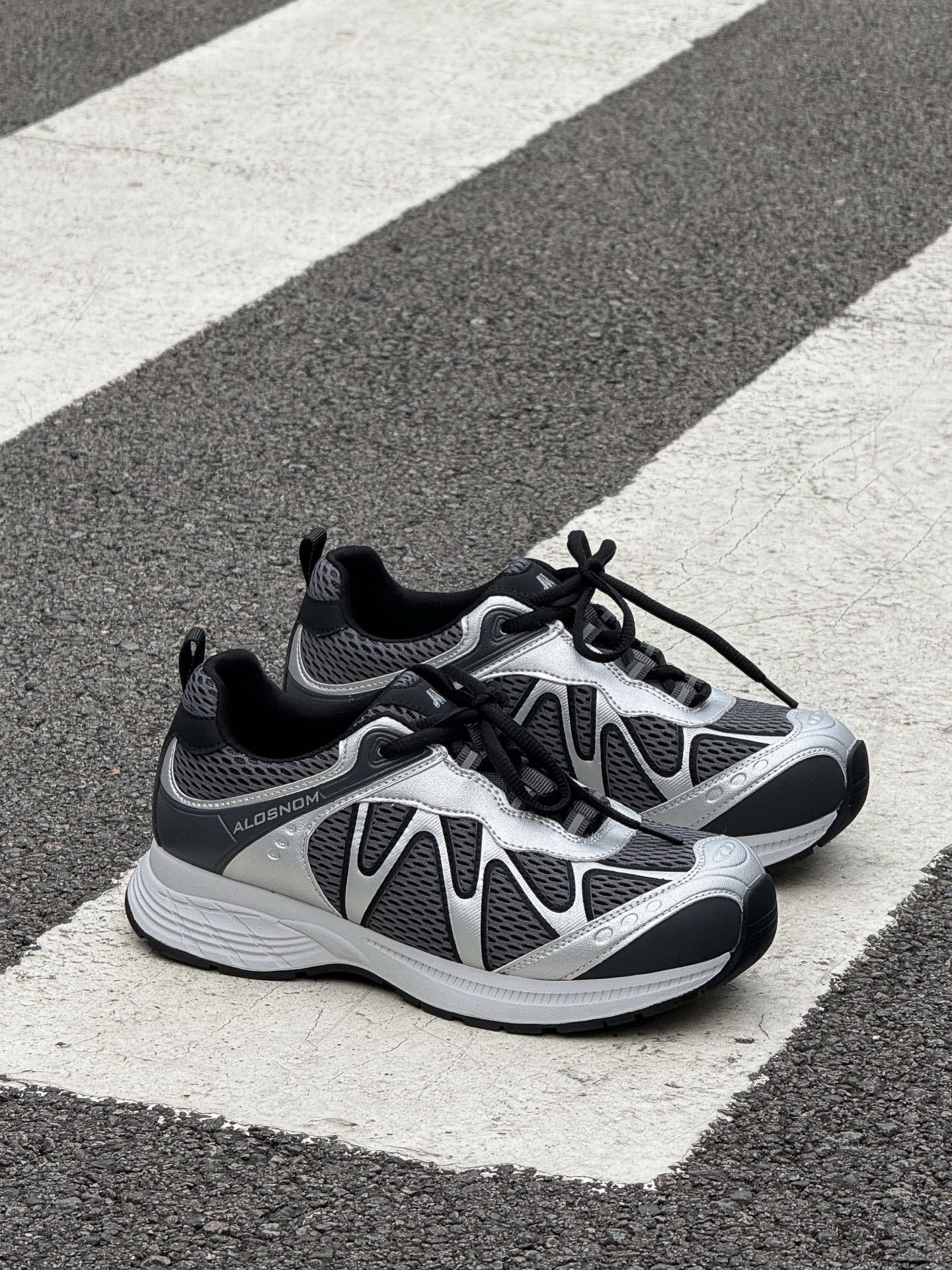 2025 autumn new lightweight platform dad shoes women s outdoor hiking shoes mesh leather casual sports jogging shoes 35
2025 autumn new lightweight platform dad shoes women s outdoor hiking shoes mesh leather casual sports jogging shoes 35