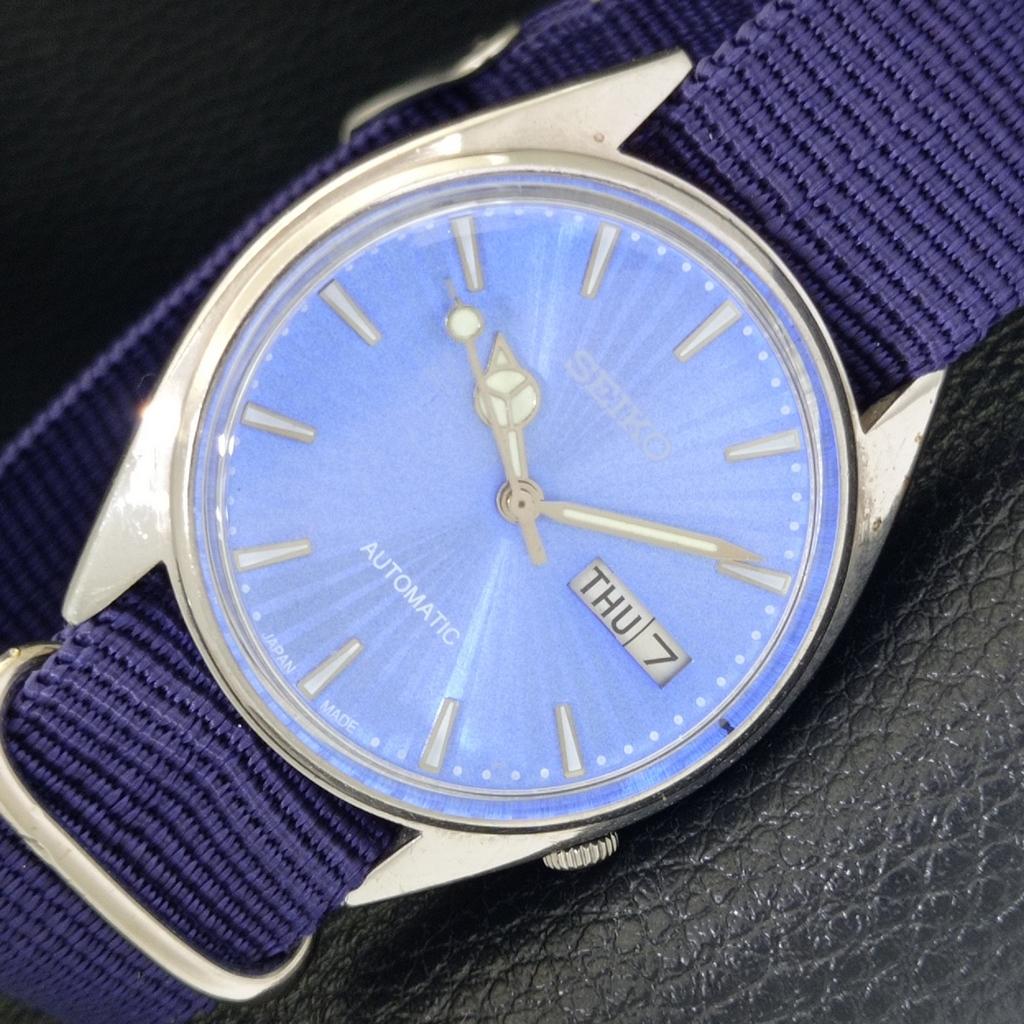 AUTOMATIC 6319A VINTAGE SEIKO JAPAN MENS SKY BLUE COLOR DIAL WATCH a701440-5 R206b-a701440
AUTOMATIC 6319A VINTAGE SEIKO JAPAN MENS SKY BLUE COLOR DIAL WATCH a701440-5 R206b-a701440