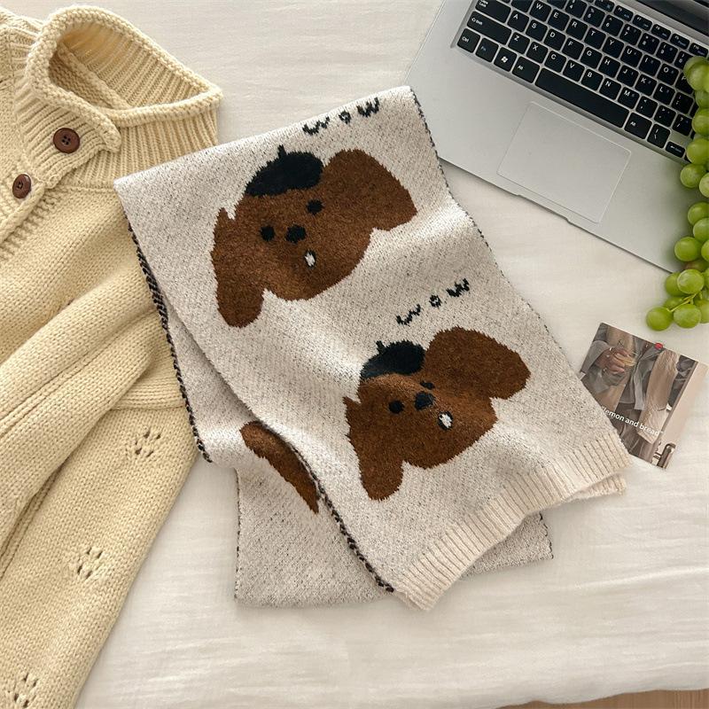 Простой вязаный шарф с изображением мультяшного щенка для женщин с зимней атмосферой, милый и теплый вязаный шарф для студентов 180 * 27cm
Простой вязаный шарф с изображением мультяшного щенка для женщин с зимней атмосферой, милый и теплый вязаный шарф для студентов 180 * 27cm