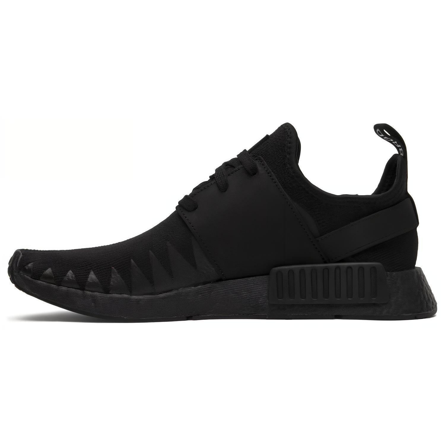 Adidas Originals Neighborhood x Adidas Originals NMD_R1 Primeknit Triple Black BB9245 41⅓
Adidas Originals Neighborhood x Adidas Originals NMD_R1 Primeknit Triple Black BB9245 41⅓