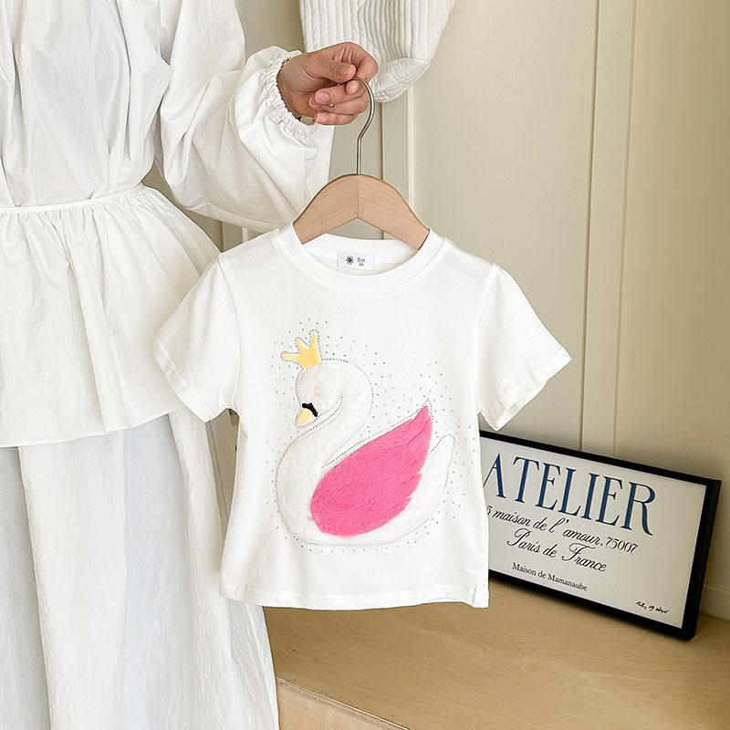 Girls Casual Short-sleeved T-shirt For Summer, Cute Swan-style Children s Top 100cm
Girls Casual Short-sleeved T-shirt For Summer, Cute Swan-style Children s Top 100cm
