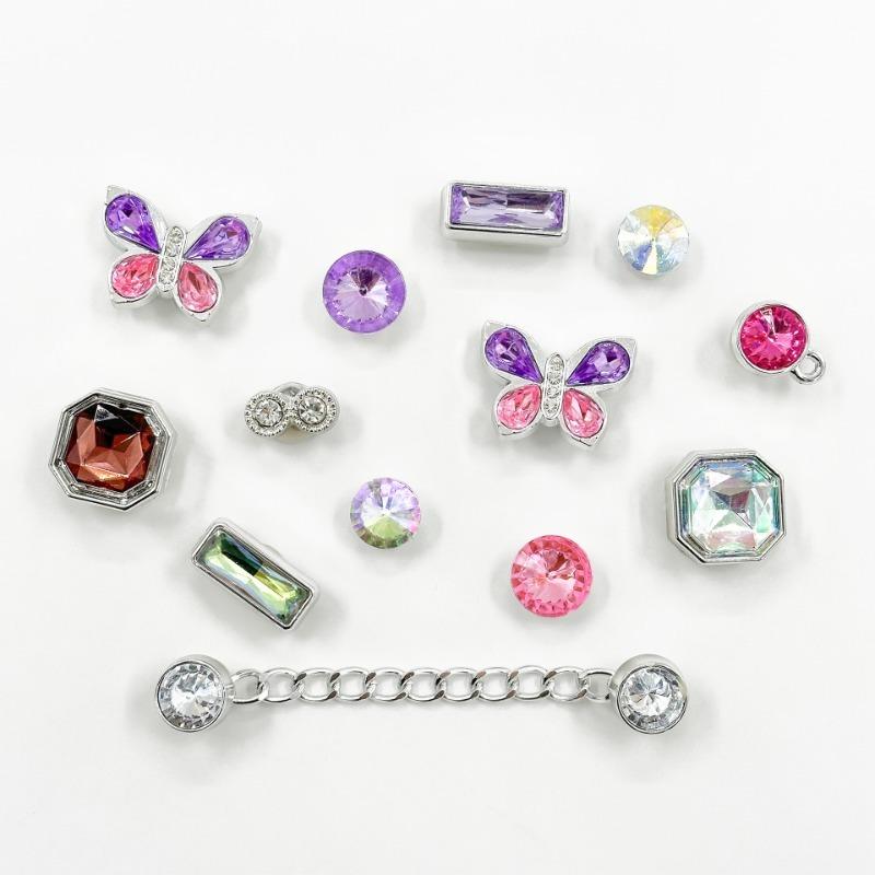 13 шт. Шармы для обуви для Crocs Разноцветные бриллианты Бабочка Цепочка Украшение Пряжка для набора шармов для Crocs Аксессуары Женщине Девочкам Подарок
13 шт. Шармы для обуви для Crocs Разноцветные бриллианты Бабочка Цепочка Украшение Пряжка для набора шармов для Crocs Аксессуары Женщине Девочкам Подарок