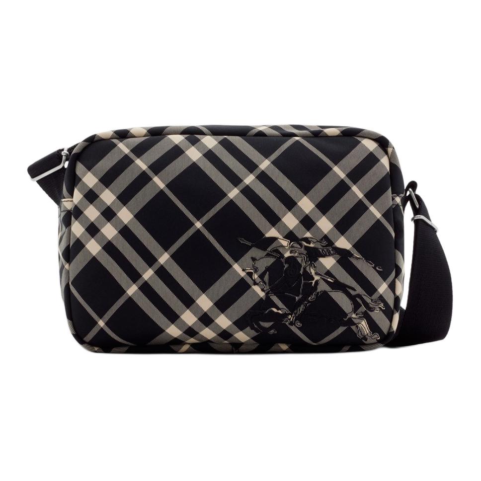Burberry Classic Logo Polyester And Polyurethane Shoulder Crossbody Bag Unisex bags Black 80920171 Basic Set (Bag+Dust Bag)
Burberry Classic Logo Polyester And Polyurethane Shoulder Crossbody Bag Unisex bags Black 80920171 Basic Set (Bag+Dust Bag)