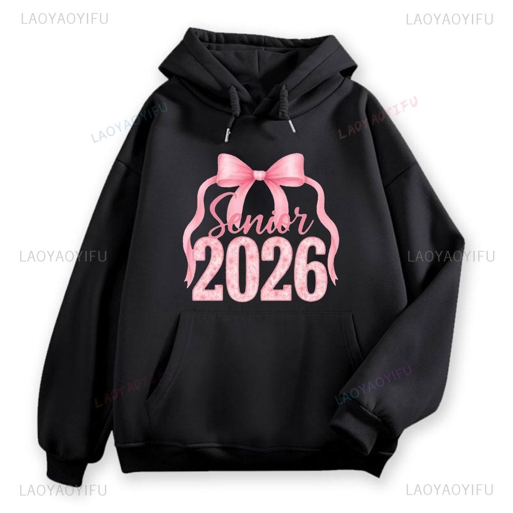 Senior 2026 T-Shirt for Graduates Pink Floral Design Class of 2026 Shirt Cute Graduation Gift Tee High Quality Cotton Tops 3XL
Senior 2026 T-Shirt for Graduates Pink Floral Design Class of 2026 Shirt Cute Graduation Gift Tee High Quality Cotton Tops 3XL