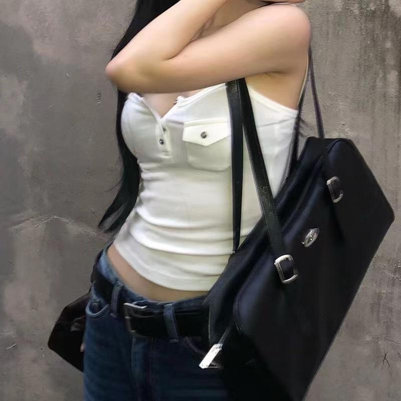 Casual Solid Pockets Top Sexy Slim Slash Neck Sleeveless Tank Toops Women Summer Fashion Streetwear Ladies S білий
Casual Solid Pockets Top Sexy Slim Slash Neck Sleeveless Tank Toops Women Summer Fashion Streetwear Ladies S білий